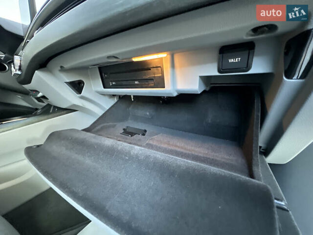 Белый Ауди А4, объемом двигателя 2 л и пробегом 122 тыс. км за 18650 $, фото 117 на Automoto.ua