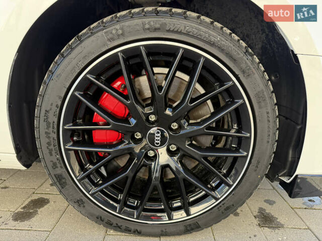 Белый Ауди А4, объемом двигателя 1.98 л и пробегом 52 тыс. км за 24500 $, фото 45 на Automoto.ua