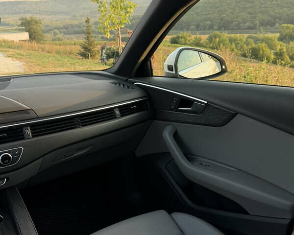 Білий Ауді А4, об'ємом двигуна 1.98 л та пробігом 98 тис. км за 18700 $, фото 22 на Automoto.ua