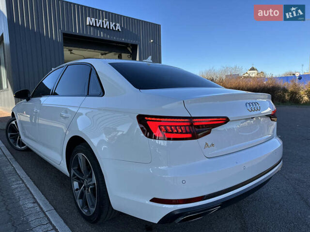 Белый Ауди А4, объемом двигателя 2 л и пробегом 122 тыс. км за 18650 $, фото 21 на Automoto.ua