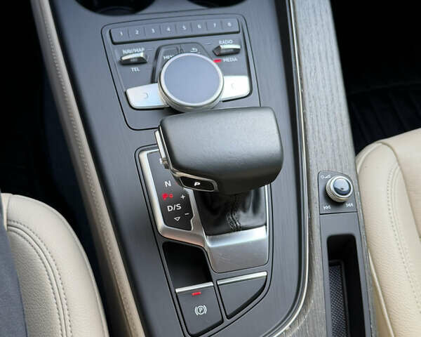 Білий Ауді А4, об'ємом двигуна 2 л та пробігом 102 тис. км за 21800 $, фото 25 на Automoto.ua