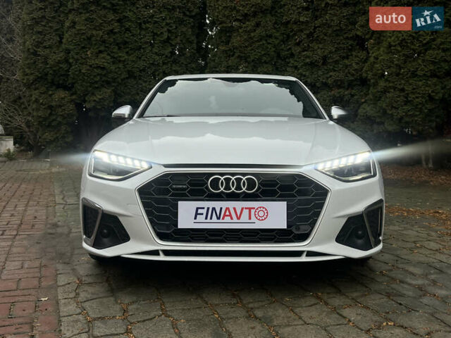 Белый Ауди А4, объемом двигателя 1.98 л и пробегом 42 тыс. км за 29000 $, фото 11 на Automoto.ua