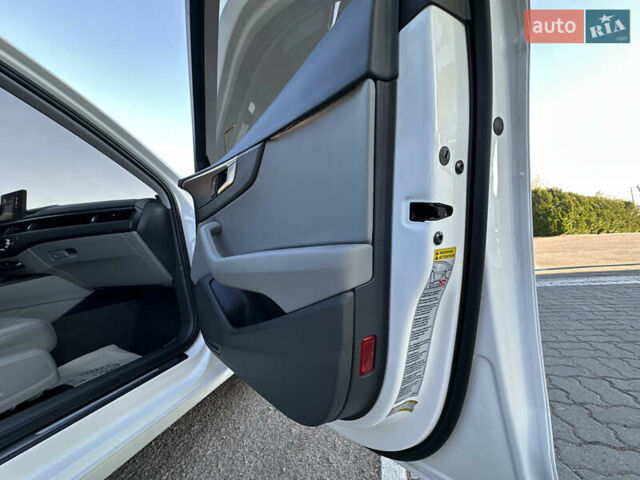 Белый Ауди А4, объемом двигателя 2 л и пробегом 122 тыс. км за 18650 $, фото 97 на Automoto.ua