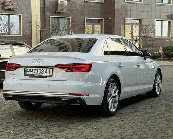 Білий Ауді А4, об'ємом двигуна 2 л та пробігом 102 тис. км за 21800 $, фото 11 на Automoto.ua