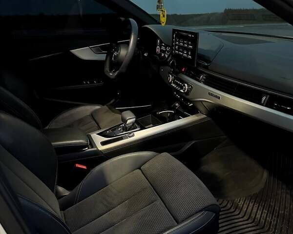 Белый Ауди А4, объемом двигателя 1.98 л и пробегом 43 тыс. км за 33300 $, фото 17 на Automoto.ua