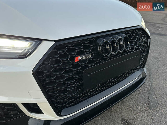 Белый Ауди А4, объемом двигателя 2 л и пробегом 122 тыс. км за 18650 $, фото 133 на Automoto.ua