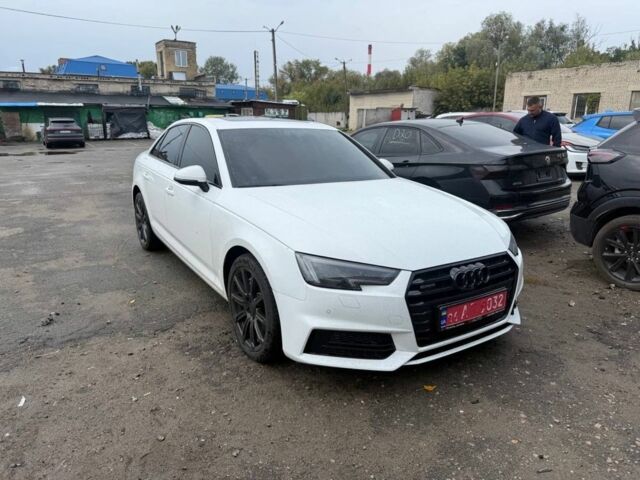 Белый Ауди А4, объемом двигателя 2 л и пробегом 120 тыс. км за 20500 $, фото 1 на Automoto.ua