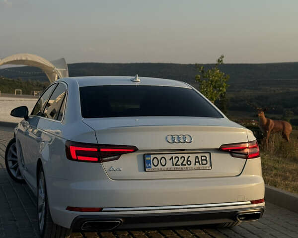 Білий Ауді А4, об'ємом двигуна 1.98 л та пробігом 98 тис. км за 18700 $, фото 11 на Automoto.ua