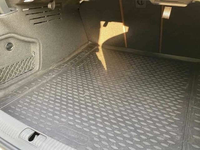 Белый Ауди А4, объемом двигателя 2 л и пробегом 29 тыс. км за 17150 $, фото 9 на Automoto.ua