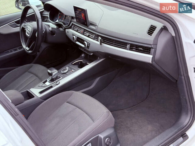 Белый Ауди А4, объемом двигателя 1.97 л и пробегом 92 тыс. км за 24000 $, фото 26 на Automoto.ua