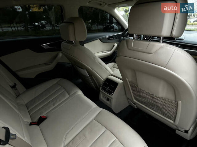 Белый Ауди А4, объемом двигателя 1.98 л и пробегом 101 тыс. км за 23000 $, фото 37 на Automoto.ua