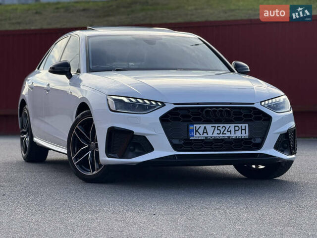 Білий Ауді А4, об'ємом двигуна 2 л та пробігом 126 тис. км за 23900 $, фото 3 на Automoto.ua