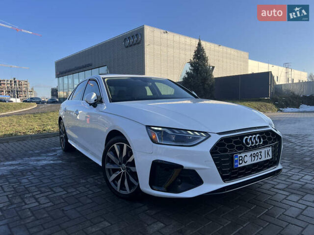 Белый Ауди А4, объемом двигателя 2 л и пробегом 105 тыс. км за 26000 $, фото 6 на Automoto.ua