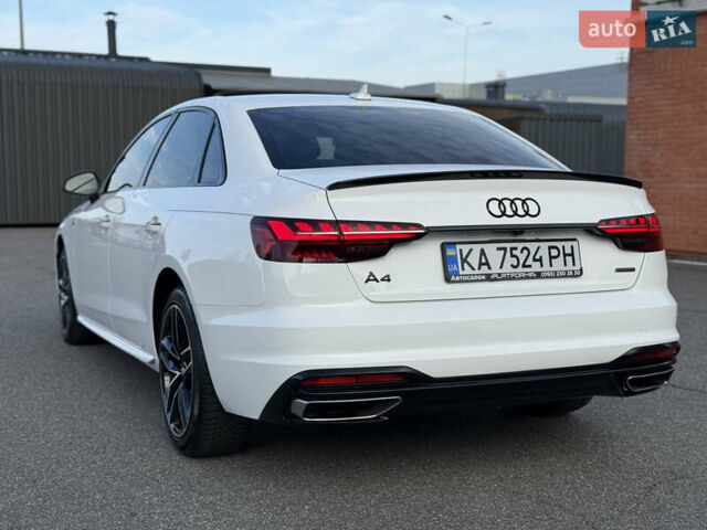 Білий Ауді А4, об'ємом двигуна 2 л та пробігом 126 тис. км за 23900 $, фото 23 на Automoto.ua