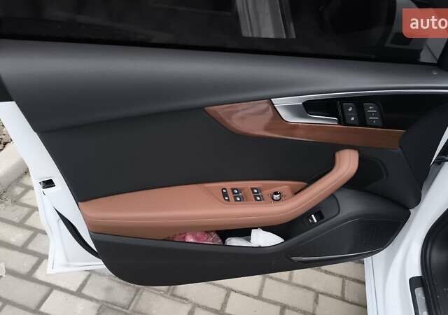 Белый Ауди А4, объемом двигателя 2.01 л и пробегом 53 тыс. км за 27000 $, фото 11 на Automoto.ua