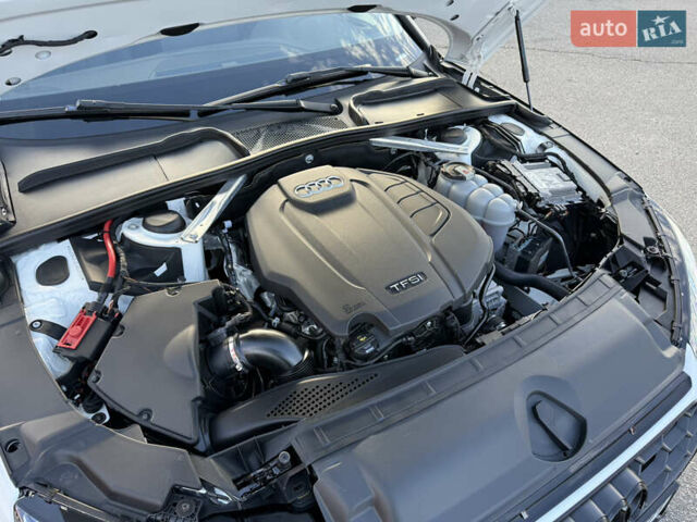 Білий Ауді А4, об'ємом двигуна 2 л та пробігом 126 тис. км за 23900 $, фото 69 на Automoto.ua