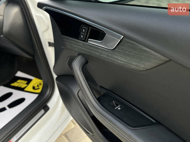 Белый Ауди А4, объемом двигателя 1.98 л и пробегом 82 тыс. км за 28000 $, фото 22 на Automoto.ua