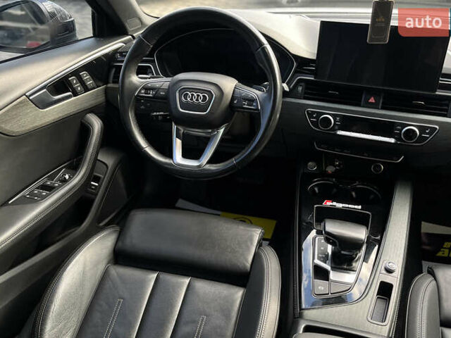 Белый Ауди А4, объемом двигателя 1.98 л и пробегом 82 тыс. км за 28000 $, фото 9 на Automoto.ua