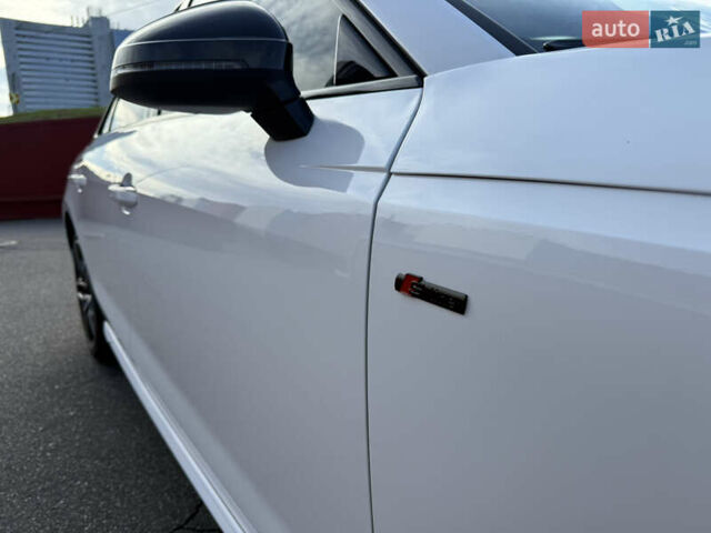 Білий Ауді А4, об'ємом двигуна 2 л та пробігом 126 тис. км за 23900 $, фото 35 на Automoto.ua