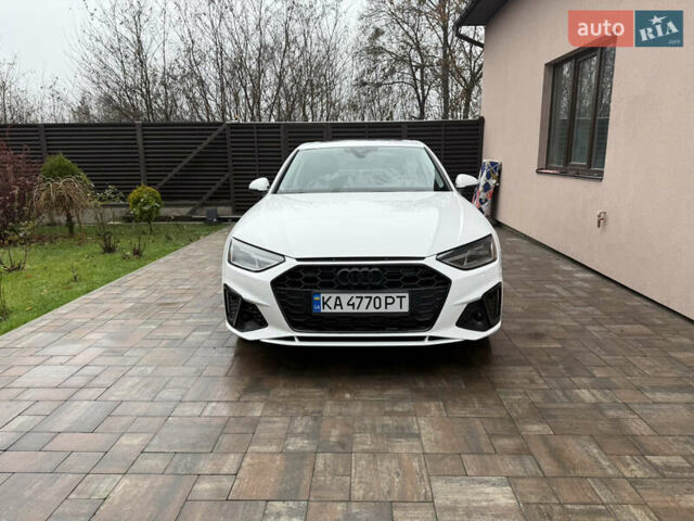Білий Ауді А4, об'ємом двигуна 1.98 л та пробігом 82 тис. км за 25000 $, фото 2 на Automoto.ua