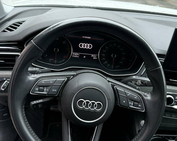 Білий Ауді А4, об'ємом двигуна 1.98 л та пробігом 82 тис. км за 25000 $, фото 8 на Automoto.ua