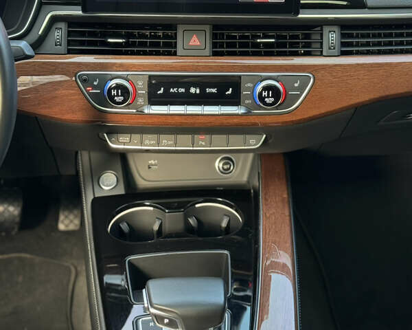 Белый Ауди А4, объемом двигателя 1.98 л и пробегом 116 тыс. км за 25900 $, фото 17 на Automoto.ua