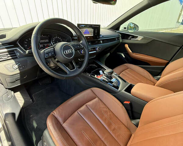 Білий Ауді А4, об'ємом двигуна 2 л та пробігом 55 тис. км за 25500 $, фото 14 на Automoto.ua