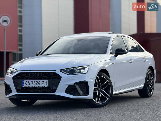 Білий Ауді А4, об'ємом двигуна 2 л та пробігом 126 тис. км за 23900 $, фото 1 на Automoto.ua