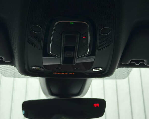 Білий Ауді А4, об'ємом двигуна 2 л та пробігом 55 тис. км за 25500 $, фото 20 на Automoto.ua