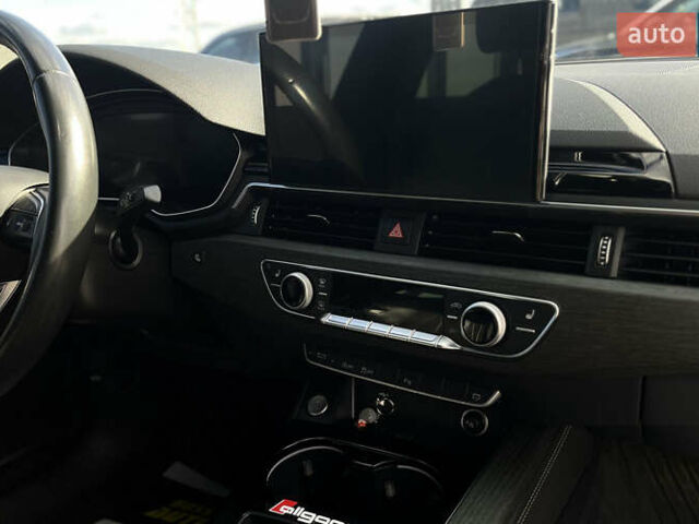 Белый Ауди А4, объемом двигателя 1.98 л и пробегом 82 тыс. км за 28000 $, фото 12 на Automoto.ua