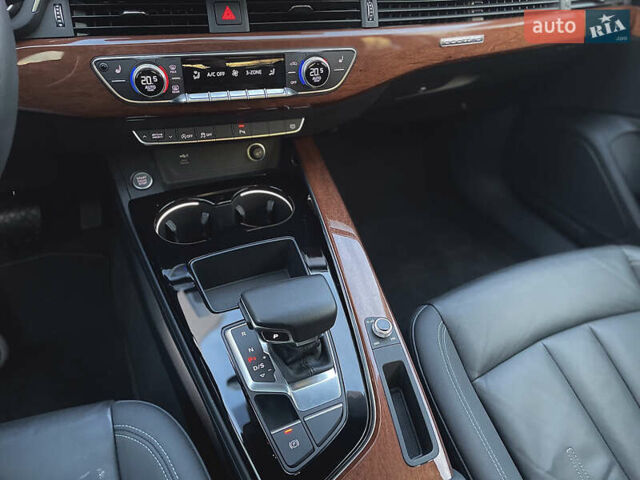 Белый Ауди А4, объемом двигателя 1.98 л и пробегом 5 тыс. км за 27800 $, фото 34 на Automoto.ua