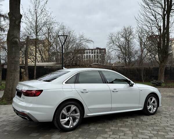 Белый Ауди А4, объемом двигателя 1.98 л и пробегом 90 тыс. км за 31900 $, фото 4 на Automoto.ua