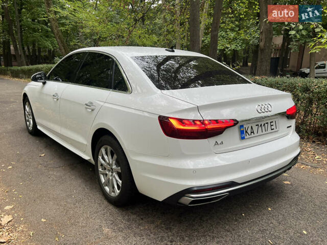 Белый Ауди А4, объемом двигателя 1.98 л и пробегом 46 тыс. км за 27900 $, фото 11 на Automoto.ua