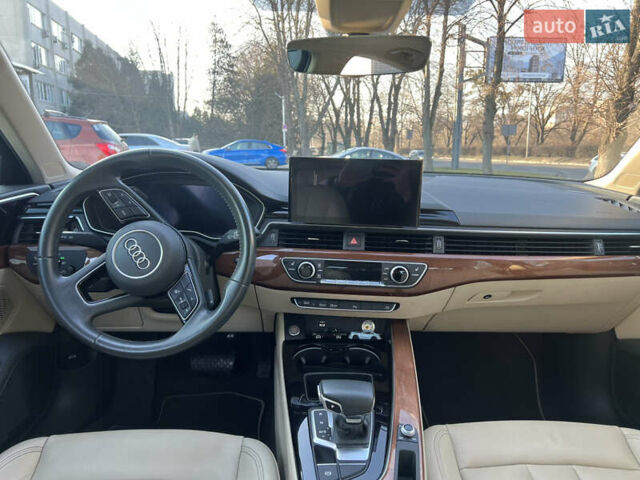 Белый Ауди А4, объемом двигателя 2 л и пробегом 105 тыс. км за 26000 $, фото 13 на Automoto.ua