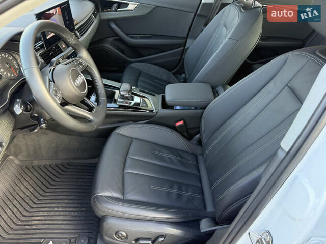 Білий Ауді А4, об'ємом двигуна 2 л та пробігом 126 тис. км за 23900 $, фото 44 на Automoto.ua