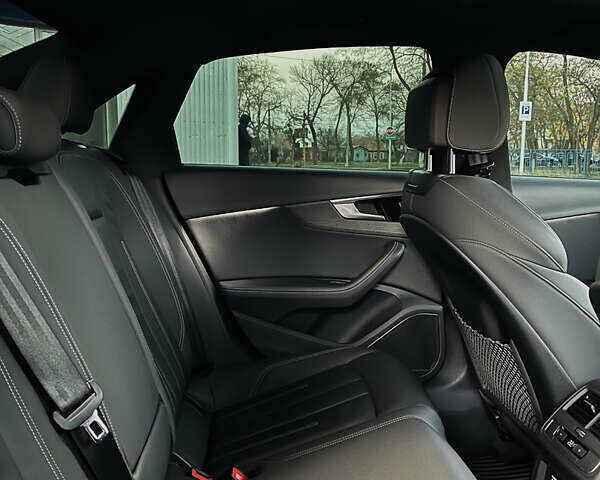 Белый Ауди А4, объемом двигателя 1.98 л и пробегом 40 тыс. км за 29499 $, фото 9 на Automoto.ua