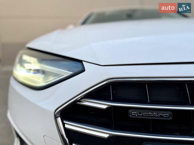 Белый Ауди А4, объемом двигателя 1.98 л и пробегом 5 тыс. км за 27800 $, фото 12 на Automoto.ua