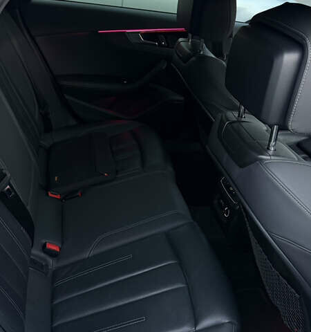 Ауді А4 2020 у Києві на Automoto.ua Білий Ауді А4, об'ємом двигуна 2 л та пробігом 94 тис. км за 27500 $, фото 9 на Automoto.ua