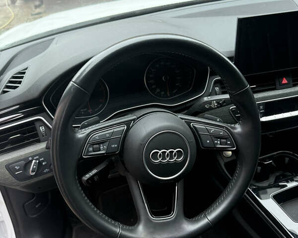 Белый Ауди А4, объемом двигателя 1.98 л и пробегом 83 тыс. км за 25500 $, фото 9 на Automoto.ua