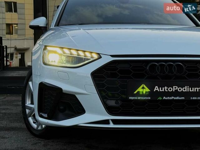 Білий Ауді А4, об'ємом двигуна 1.98 л та пробігом 76 тис. км за 30999 $, фото 14 на Automoto.ua