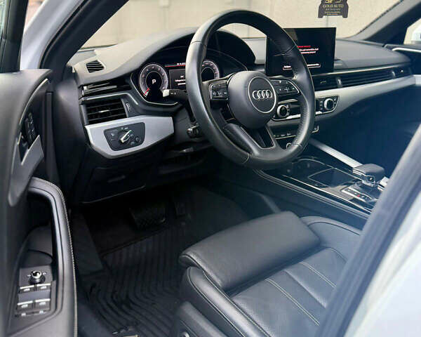 Білий Ауді А4, об'ємом двигуна 1.98 л та пробігом 39 тис. км за 28990 $, фото 10 на Automoto.ua