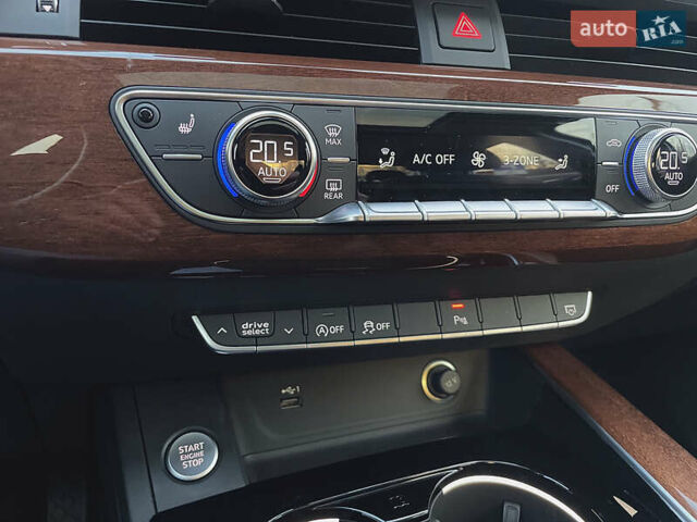 Белый Ауди А4, объемом двигателя 1.98 л и пробегом 5 тыс. км за 27800 $, фото 33 на Automoto.ua