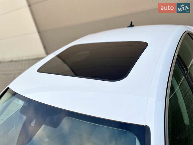 Белый Ауди А4, объемом двигателя 1.98 л и пробегом 5 тыс. км за 27800 $, фото 15 на Automoto.ua