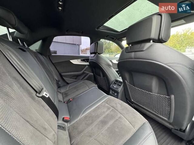 Белый Ауди А4, объемом двигателя 2 л и пробегом 65 тыс. км за 26500 $, фото 11 на Automoto.ua