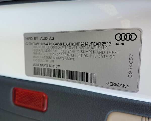Білий Ауді А4, об'ємом двигуна 1.98 л та пробігом 176 тис. км за 8100 $, фото 11 на Automoto.ua