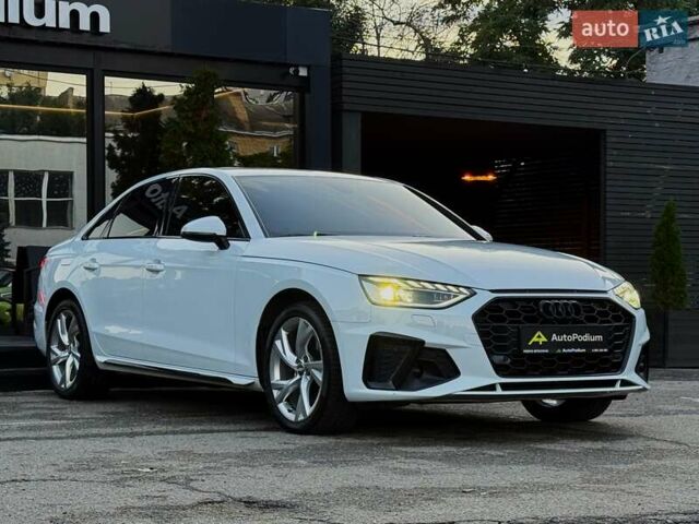 Білий Ауді А4, об'ємом двигуна 1.98 л та пробігом 76 тис. км за 31499 $, фото 3 на Automoto.ua