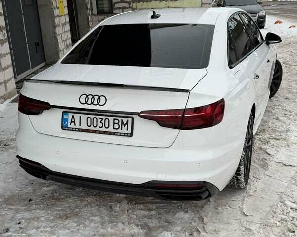 Білий Ауді А4, об'ємом двигуна 1.98 л та пробігом 52 тис. км за 28500 $, фото 11 на Automoto.ua