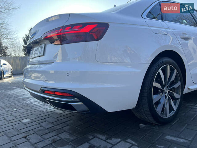 Белый Ауди А4, объемом двигателя 2 л и пробегом 105 тыс. км за 26000 $, фото 9 на Automoto.ua