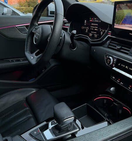 Ауді А4 2020 у Києві на Automoto.ua Білий Ауді А4, об'ємом двигуна 2 л та пробігом 94 тис. км за 27500 $, фото 5 на Automoto.ua