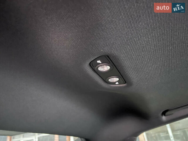 Белый Ауди А4, объемом двигателя 1.98 л и пробегом 39 тыс. км за 28500 $, фото 31 на Automoto.ua